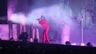 Download lagu Robyn - 'Dancing On My Own' (live) - Madison Square Garden - NYC - 3/8/19 mp3 Download lagu Robyn - 'Dancing On My Own' (live) - Madison Square Garden - NYC - 3/8/19 mp3