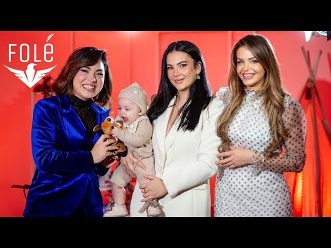 S3:E12 - Dy rrugë, një betejë: të bëhesh Mam - Iris & Xheklin