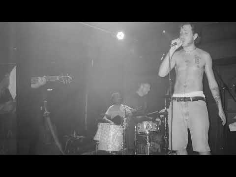 The Doug - incendie (visualizer)