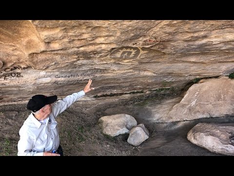 Rock Art Tour in Hueco Tanks State Park and Historic Site