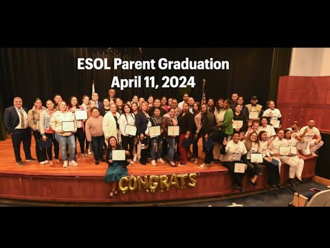 Miniatura da graduación dos pais de ESOL 2024