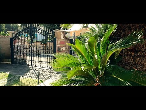 MARIUS SI MARINA DE LA ROMA - CUM STAI CU DRAGOSTEA CLIP HD 2013