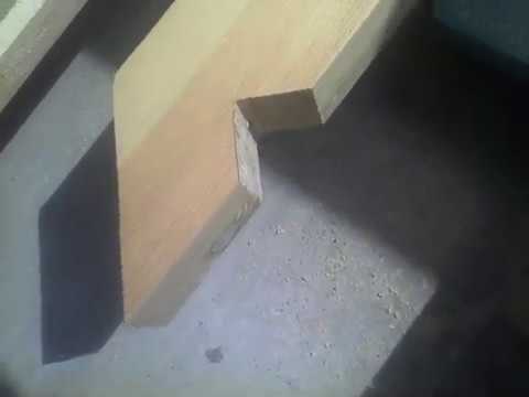 2020 05 02 Wycinanie zamków krokwi, pracowni pszczelarskiej. Pasieczny domek.