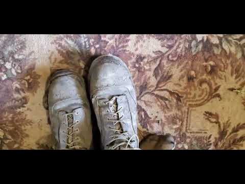 Topánky a podpora pre jednotku Roberta Lesného