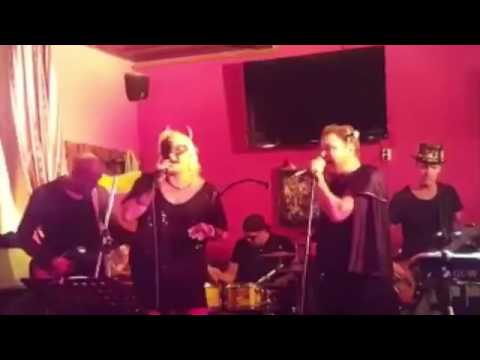 Shades of Rock Halloween Party im Red Lion Bad Iburg 29.10.2016