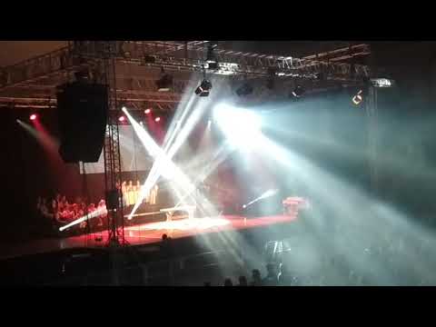 Katarína Knechtova - Za tebou (Poprad Aréna 19.12.2019)