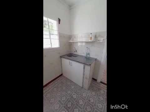 SE ALQUILA CASA DE 2 DORMITORIOS - MALVIN ALTO