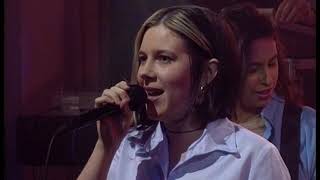 Luscious Jackson - Naked Eye (live at nulle part ailleurs)
