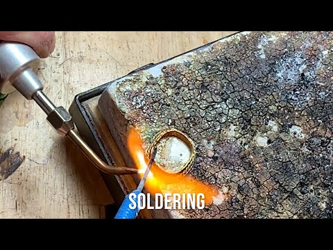Adding Twisted Wire to Bezel Ring