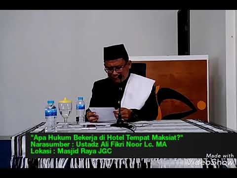 Bagaimana Hukum Bekerja di Hotel Tempat Maksiat?