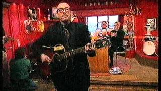 Elvis Costello, What&#39;s So Funny About Peace, Love And Understanding, live on TFI Friday