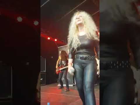 Holy Diver (covered by Korry Shadwell feat.Viktor Smolski)