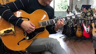 Video thumbnail for Gibson Johnny Smith 1969   [LAST GUITAR] by lastguitarcom