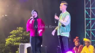Download lagu ADIK JANDO ABE DUDO=EDA EZRIN feat DEN MANJO, LIVE DI TASIK DANAU KOTA KL.#subscribe #alaminrecord mp3