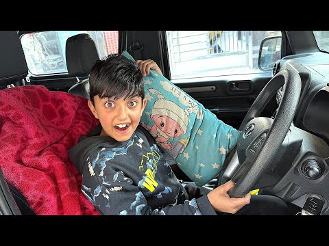 Living 24 Hours In Car 🚘 Challenge