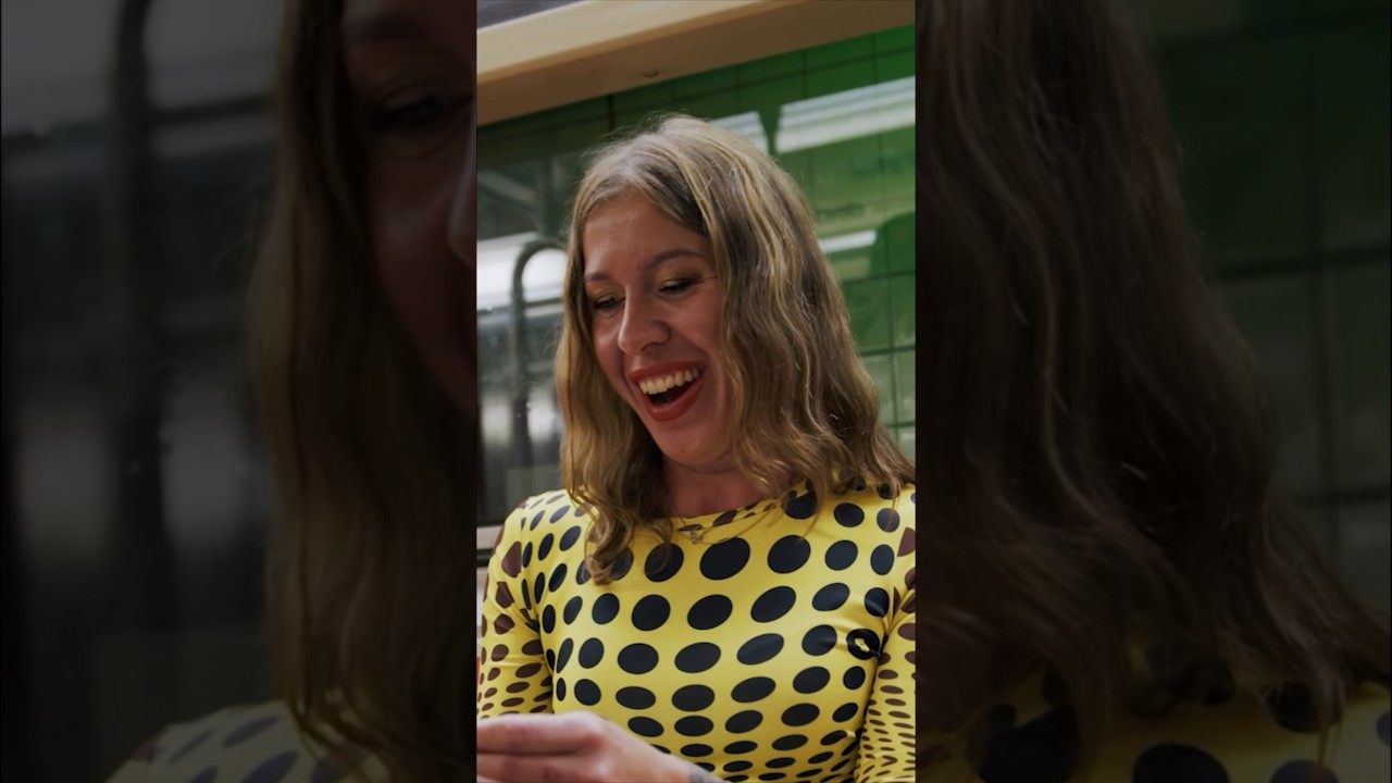 Giving a girl a drawing of her face! *reaction* 😮