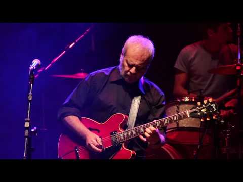 Claudio Gabis, Marcos Lenn y Lunaticos Blues - Blues del terror azul