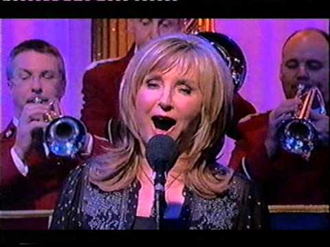 Lesley Garrett "You'll never walk alone"