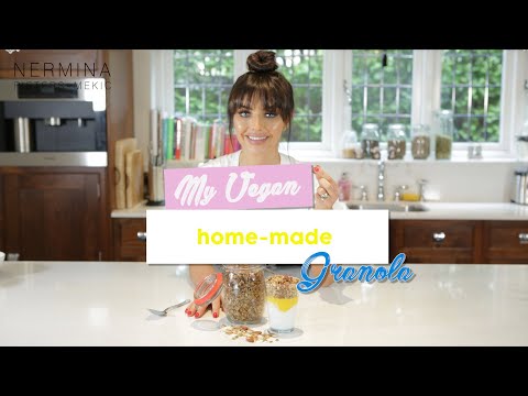 Super Easy Homemade (VEGAN) Granola