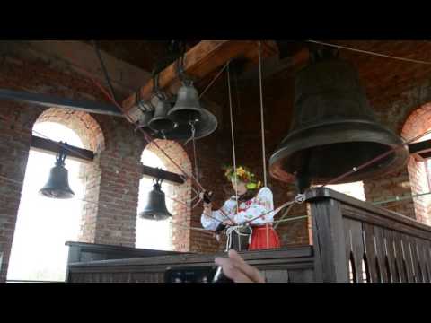 Why are more Russian women becoming bell ringers? (PHOTOS) - Russia Beyond