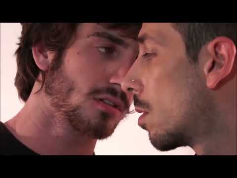 Giulio & Tommaso  ft ITALOLOVE -Never Surrender (Sono Tutto Tuo RETRO Mix)