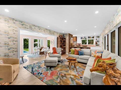 The Jills Zeder Group presents 1232 Manati Ave, Coral Gables, FL 33146, USA