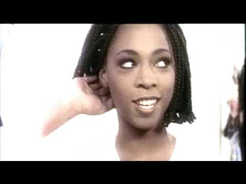 MK (Featuring Alana) - Love Changes [HQ]