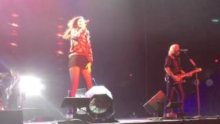 Little Big Town - Things You Don't Think About (Bloomington, IL)
