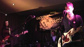 THE HOBBES FANCLUB - I knew you'd understand (live at Glasgow Popfest) (10-12-2011)