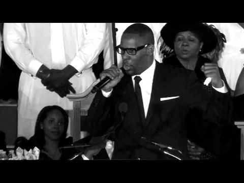 Lloyd - World Cry ft R. Kelly, Keri Hilson & K'naan (Video Song & Lyrics)