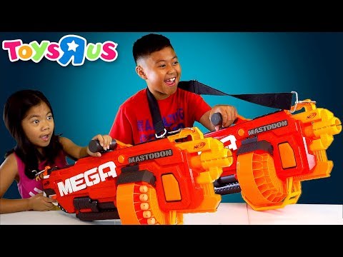 Toys"R"Us Shopping NERF MEGA MASTODON | Unboxing Assembly Testing
