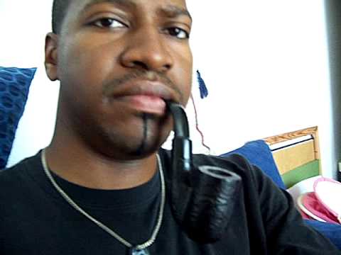 Smoking a pipe "not really" 1st Pipe Video