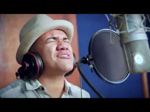 Vitinho - Olha o que o Amor me faz ((Clipe Oficial))