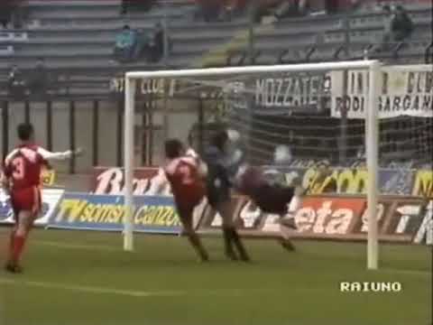 Alberga Giuseppe Pali dal 1990 al 1996 - Bari