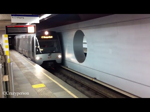 RET Metro SG3 aankomst spoor 3 op Blaak Rotterdam naar Hoogvliet!