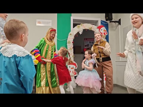 Кого больше любят. Центр по работе с молодёжью Ревды устроил новогодний праздник для детей с ОВЗ