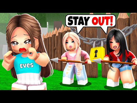 Mean Girls *KICKED ME OUT* in 99 Nights in The Forest!