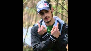 Kia - Jeta Rezik
