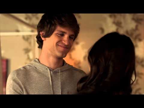 Pretty Little Liars 2x12: Toby & Spencer #1