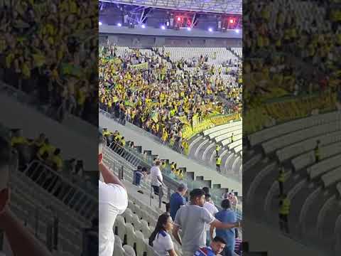 "Hinchada del leopardo en el partido de hoy#bucaramanga#brasil#fortaleza#colombia#libertadores" Barra: Fortaleza Leoparda Sur &bull; Club: Atlético Bucaramanga