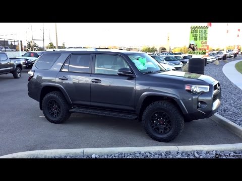 2016 Toyota 4Runner on 275/70R17 Tires