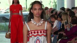 Tory Burch Woman New York SS 2017