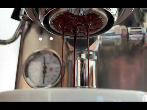 Lelit MaraX - the beauty of coffee extraction with bottomless portafilter