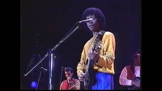 Nas ruas - Djavan (ao vivo no Chile, 1995)