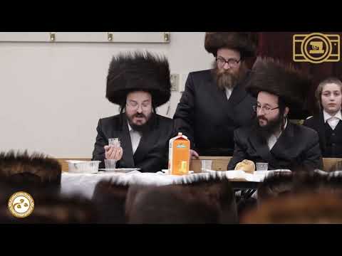 שמחת השבע ברכות פון נכד כ"ק אדמו"ר מבאבוב-45 שליט"א