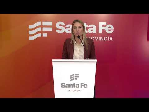 Conferencia de prensa en Casa de Gobierno
