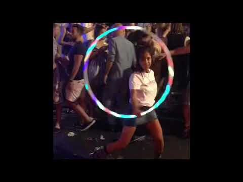 Hula Hoop - Street performance London