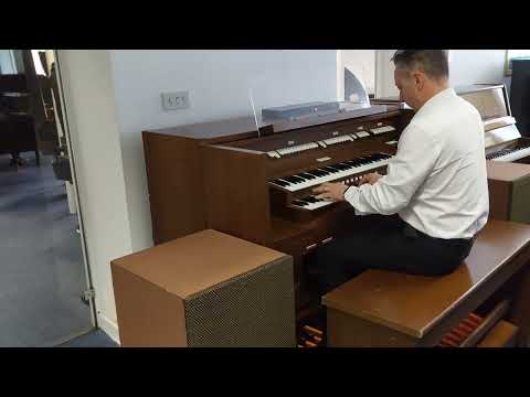 Allen ADC1140 Classical Church Organ Demonstration & Reasons To Buy | Used Organ For Sale