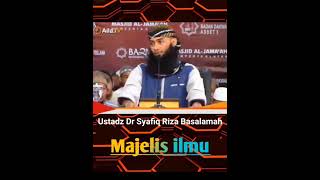 Download lagu Manusia Yang Pertama Kali Masuk Surga Ustadz Dr Syafiq Riza Basalamah mp3