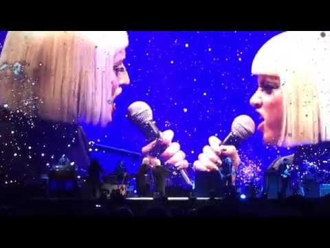 download lagu mp3 mp4 Roger Waters Lucius, download lagu Roger Waters Lucius gratis, unduh video klip Roger Waters Lucius